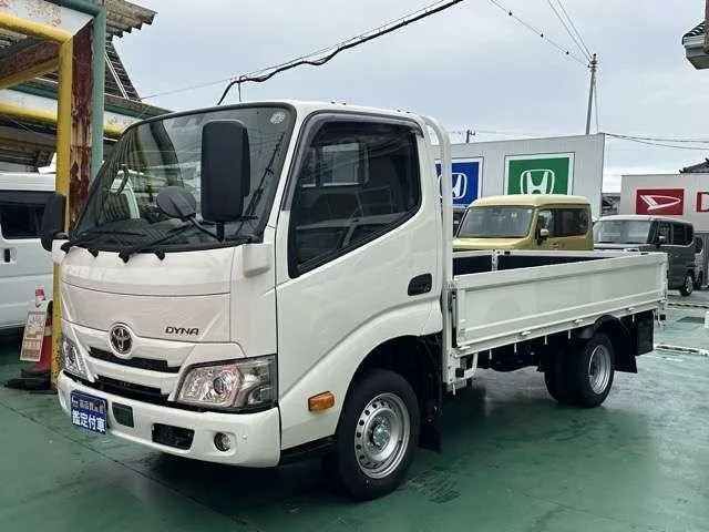 Toyota Dyna Truck 2026 — фото 1, купить с доставкой в Москву