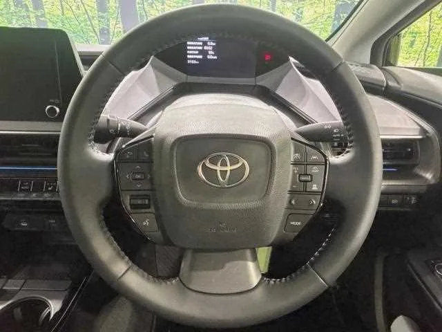 Toyota Prius 2025 — миниатюра 4