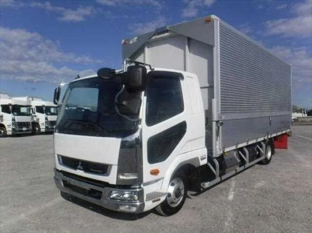 Mitsubishi Fuso Fighter 2023 — фото 1, купить с доставкой в Москву
