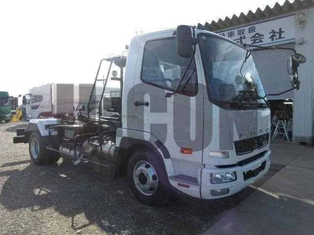 Mitsubishi Fuso FIGHTER 2025 — фото 1, купить с доставкой в Москву