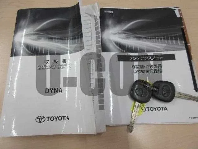Toyota DYNA TRUCK 2022 — миниатюра 2