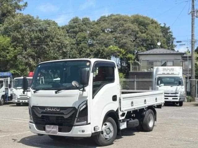 Isuzu ELF TRUCK 2025 — фото 1, купить с доставкой в Москву