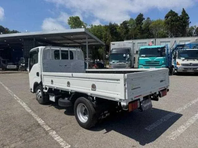 Isuzu Elf Truck 2025 — миниатюра 4