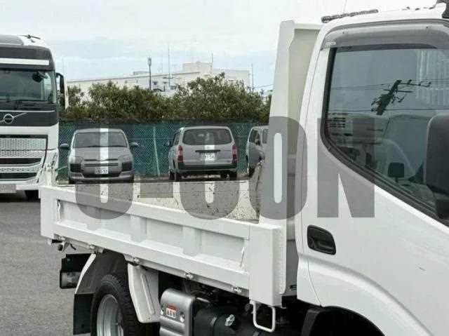 Toyota DYNA TRUCK 2025 — миниатюра 2