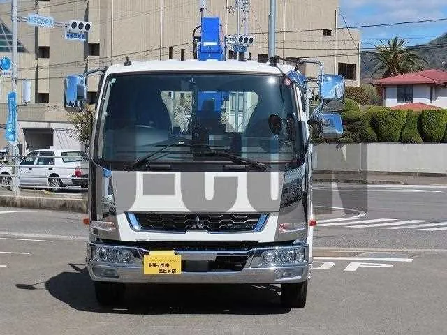 Mitsubishi Fuso Fighter 2026 — миниатюра 5