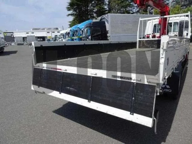 Mitsubishi Fuso Fighter 2025 — миниатюра 3