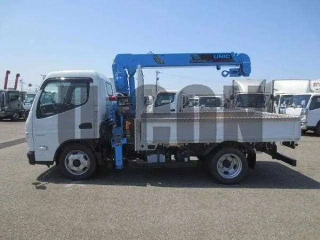 Mitsubishi Fuso Canter 2023 — миниатюра 3