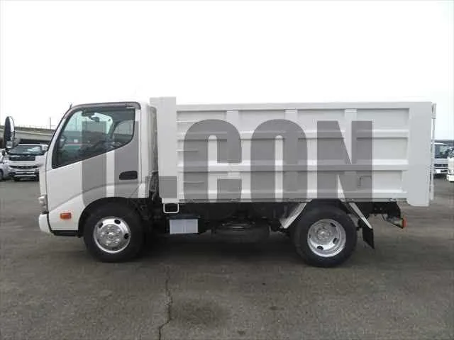 Hino DUTRO 2024 — миниатюра 3