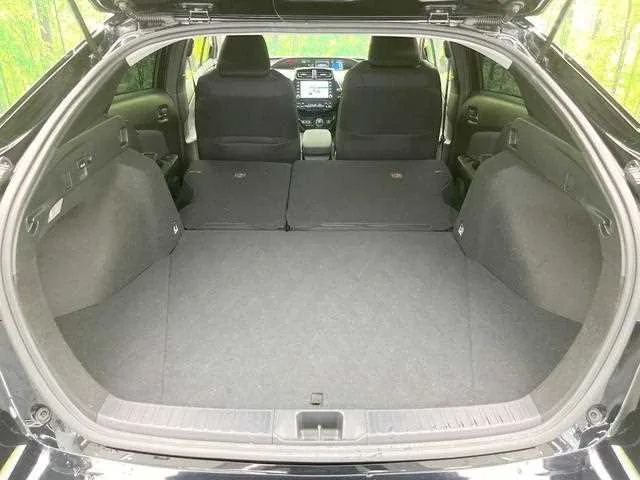 Toyota Prius 2022 — миниатюра 4