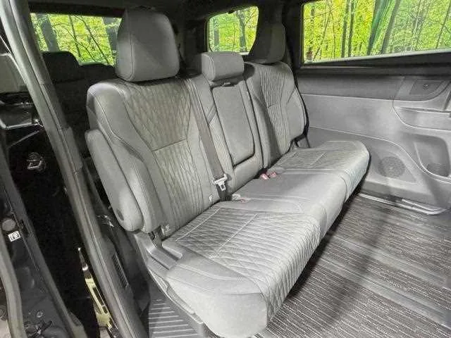 Toyota Alphard Hybrid 2025 — миниатюра 3