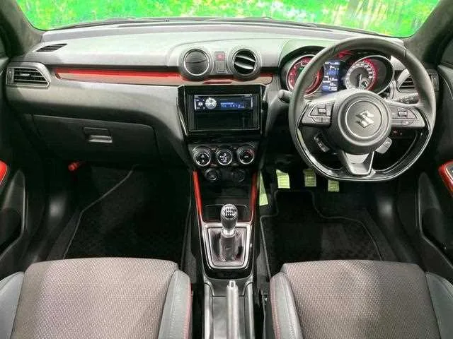 Suzuki Swift 2024 — миниатюра 2