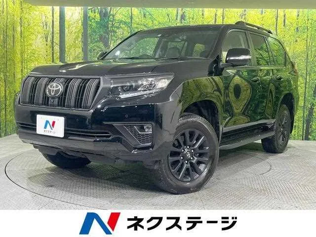 Toyota Land Cruiser Prado 2023 — фото 1, купить с доставкой в Москву