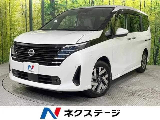 Nissan Serena 2024 — фото 1, купить с доставкой в Москву