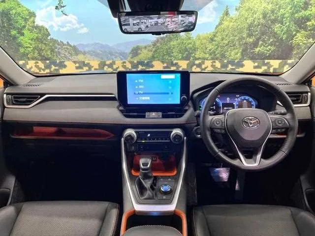 Toyota RAV4 2022 — миниатюра 2