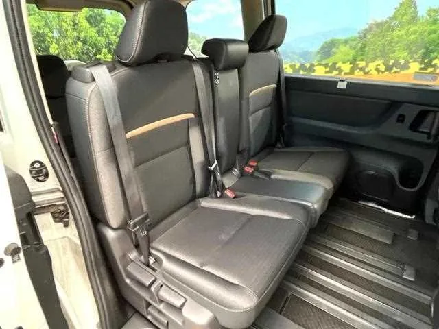 Nissan Serena 2023 — миниатюра 3
