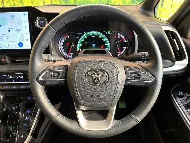 Toyota Voxy 2022 — миниатюра 4