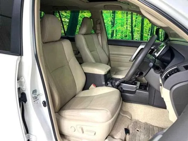 Toyota Land Cruiser Prado 2022 — миниатюра 5