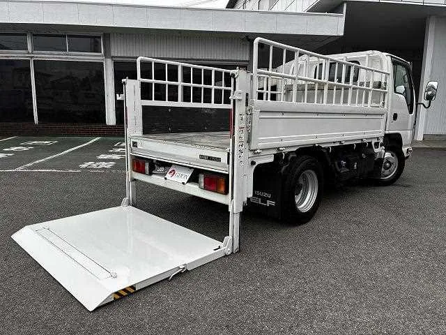 Isuzu Elf Truck 2023 — миниатюра 5