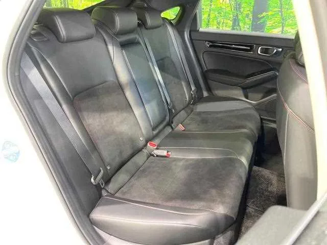 Honda Civic 2023 — миниатюра 3