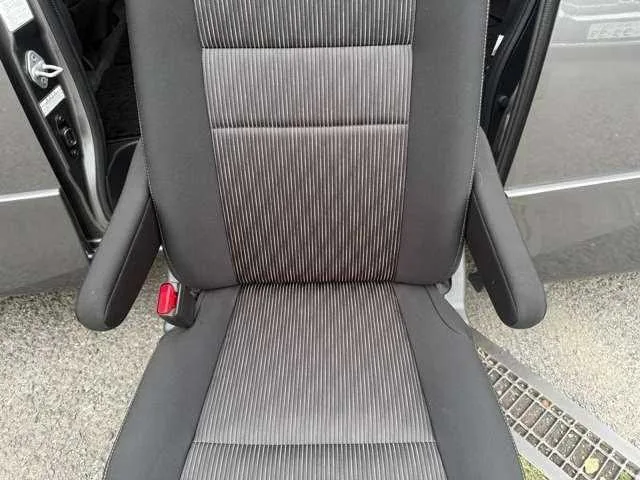 Nissan SERENA 2022 — миниатюра 4