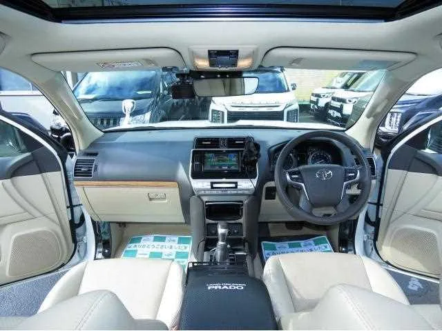 Toyota Land Cruiser Prado 2022 — миниатюра 2
