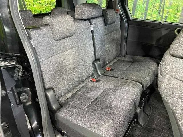 Toyota Sienta 2024 — миниатюра 4