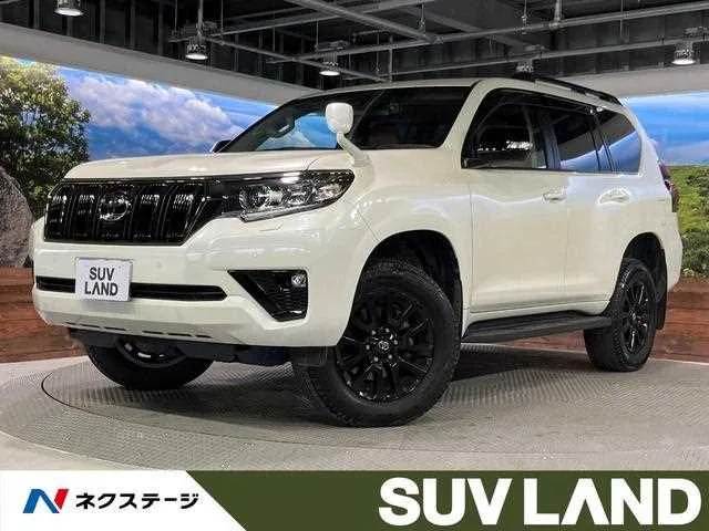 Toyota Land Cruiser Prado 2022 — фото 1, купить с доставкой в Москву