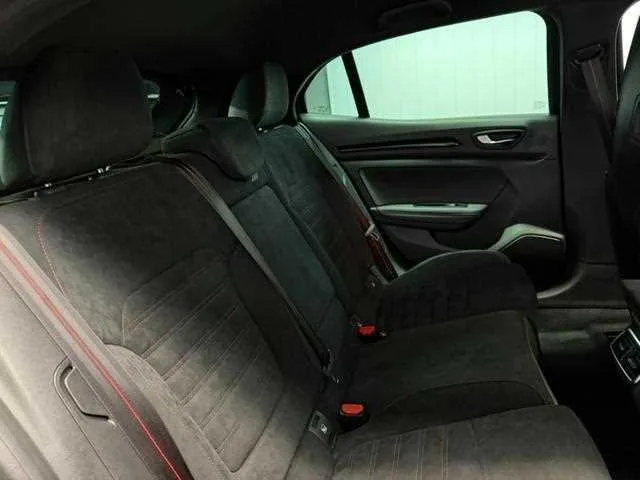 Renault Megane 2024 — миниатюра 5