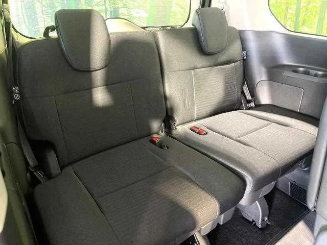 Nissan Serena 2023 — миниатюра 4