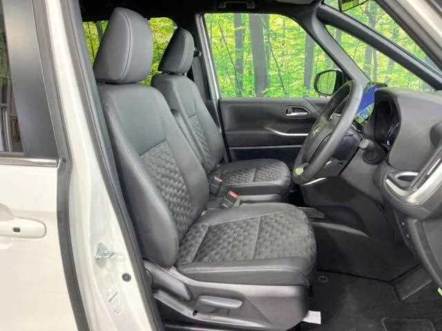 Toyota Voxy 2025 — миниатюра 5