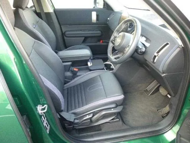 BMW MINI 2024 — миниатюра 5