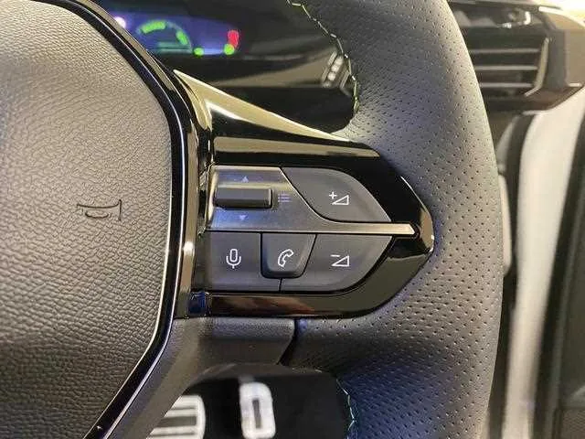Peugeot 308 2025 — миниатюра 4