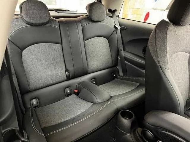 BMW MINI 2022 — миниатюра 5