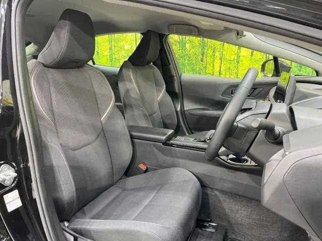 Toyota Prius 2023 — миниатюра 5