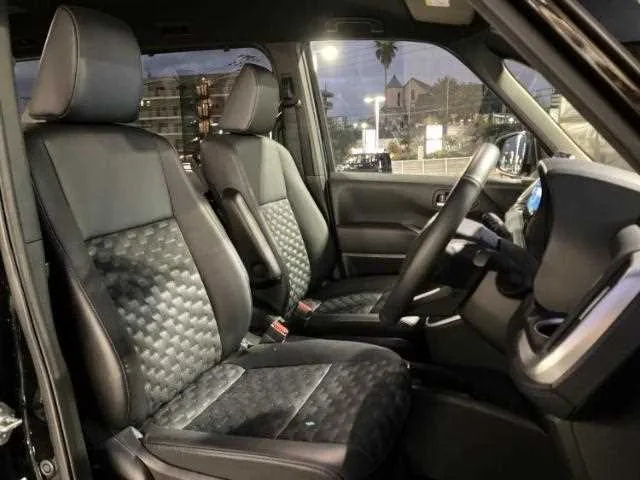 Toyota Voxy 2024 — миниатюра 4