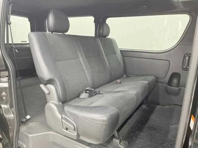 Toyota Hiace Van 2022 — миниатюра 4