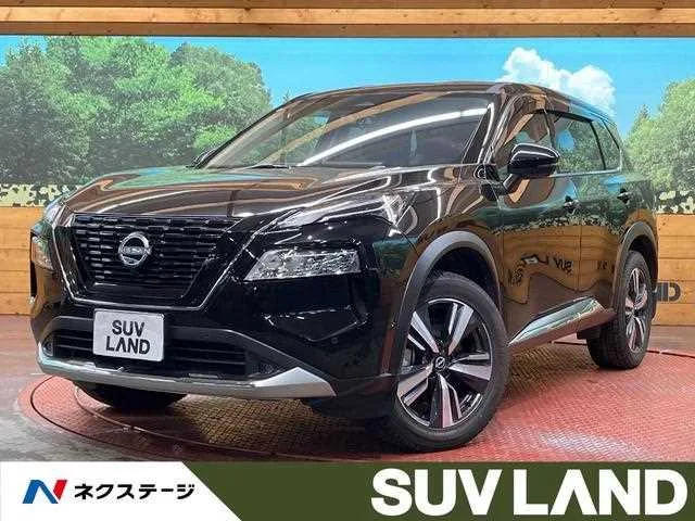 Nissan X-Trail 2023 — фото 1, купить с доставкой в Москву