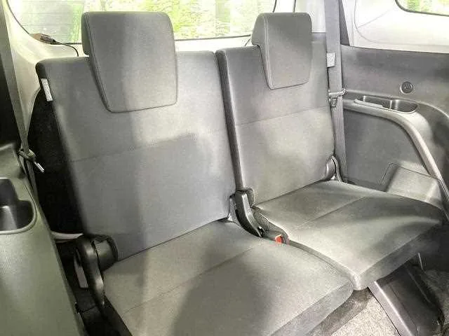 Toyota Sienta 2024 — миниатюра 4