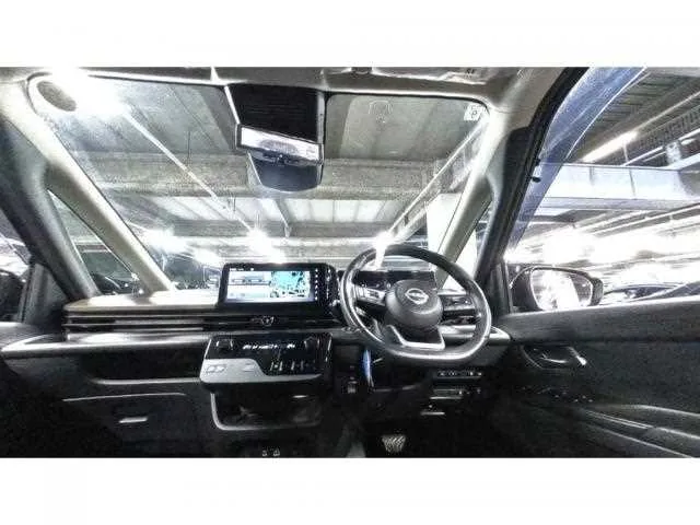 Nissan SERENA 2023 — миниатюра 2