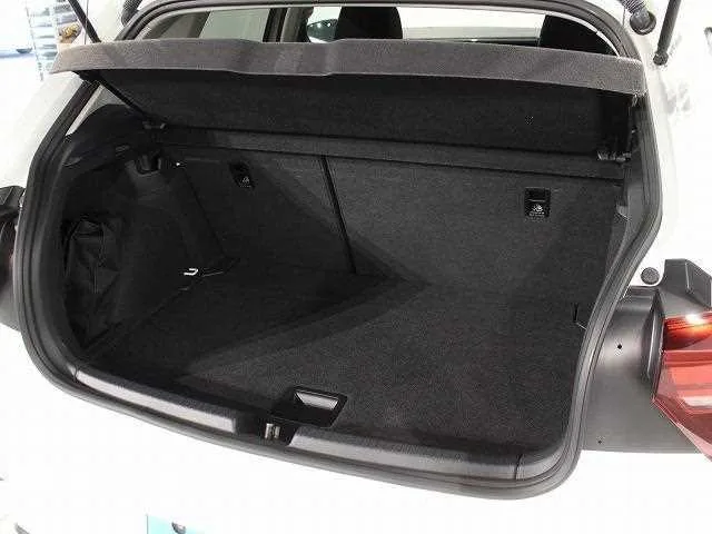 Volkswagen Polo 2025 — миниатюра 3