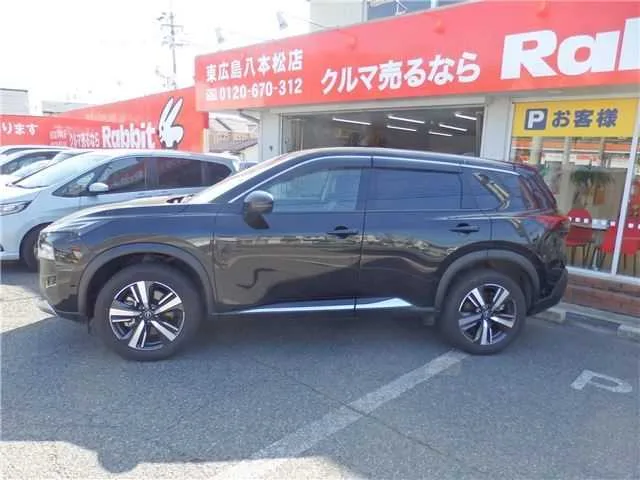 Nissan X-Trail G e-4ORCE 2024 — миниатюра 5