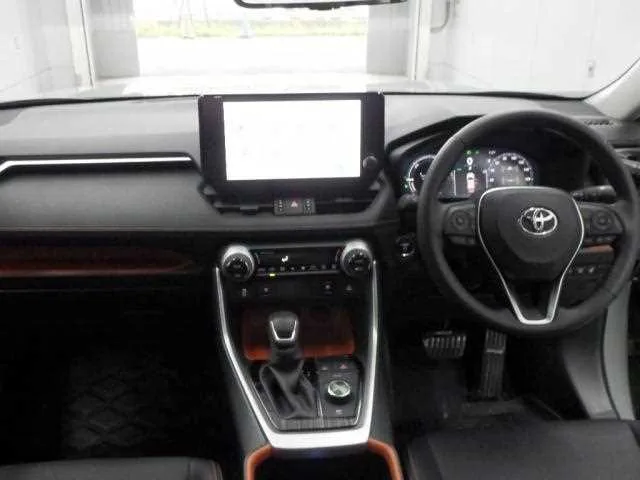 Toyota RAV4 2024 — миниатюра 3