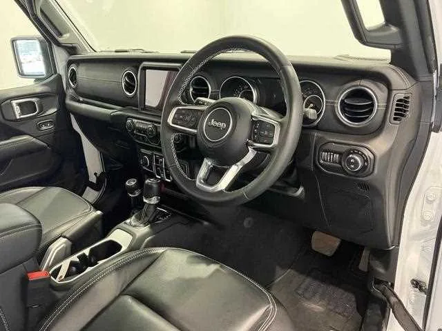 Jeep Wrangler 2022 — миниатюра 4