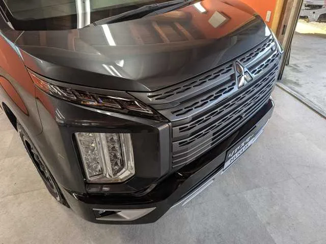Mitsubishi Delica D:5 2023 — миниатюра 4