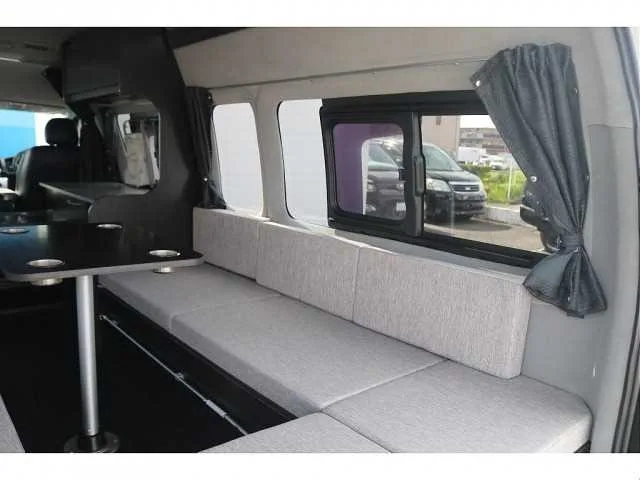 Toyota Hiace Van 2022 — миниатюра 4