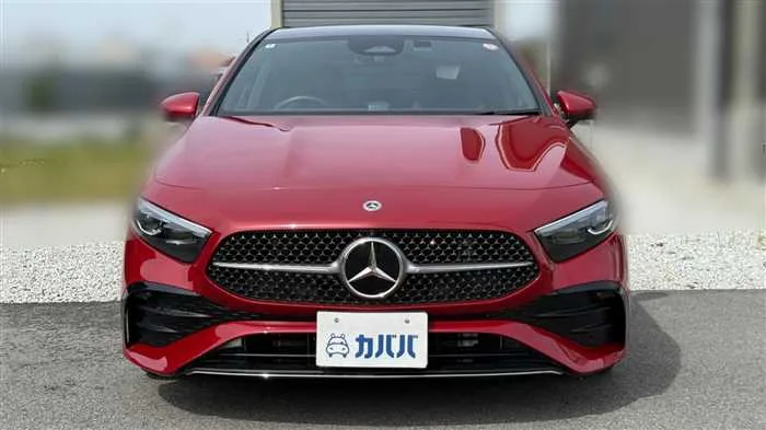 Mercedes-Benz A-Class A200d AMG 2024 — миниатюра 2