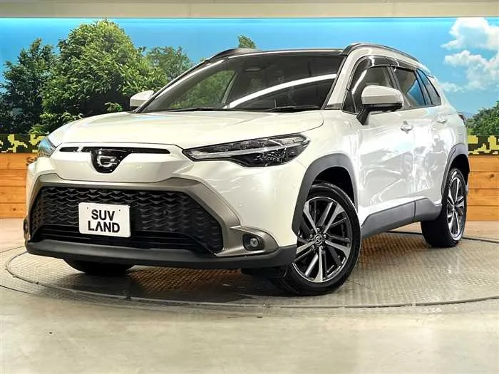 Toyota CorollaCross 2023 — фото 1, купить с доставкой в Москву