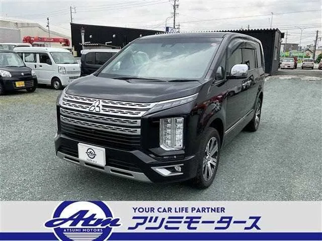 Mitsubishi Delica D:5 2024 — фото 1, купить с доставкой в Москву