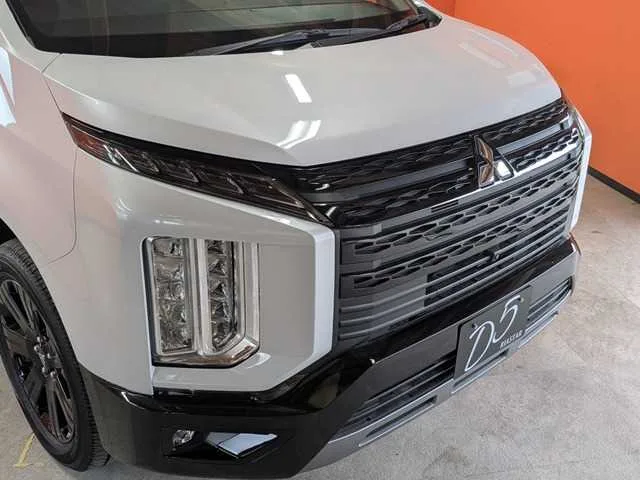 Mitsubishi Delica D:5 2025 — миниатюра 4