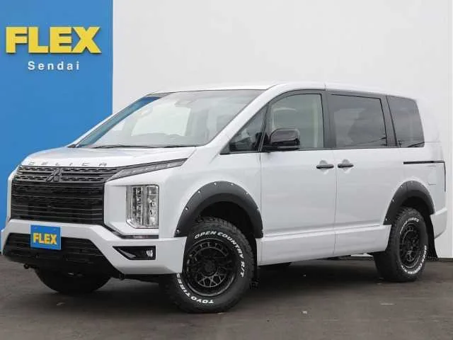 Mitsubishi Delica D:5 2026 — фото 1, купить с доставкой в Москву